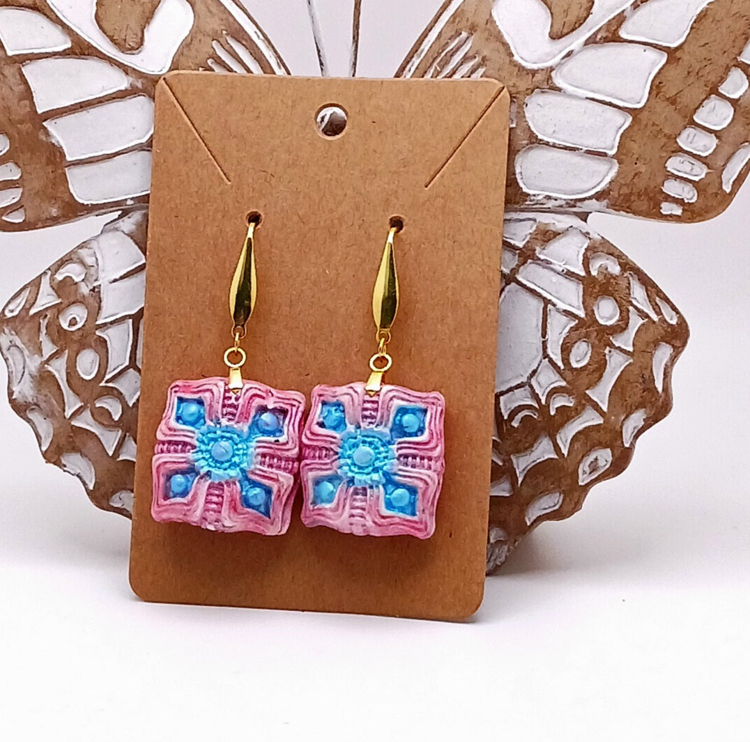 Dutch Pillow Earrings